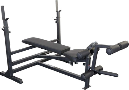 Body-Solid GDIB-46LB Black Edition flach gestellt, Seitenansicht mit Beinstrecker-/Beinbeuger-Station