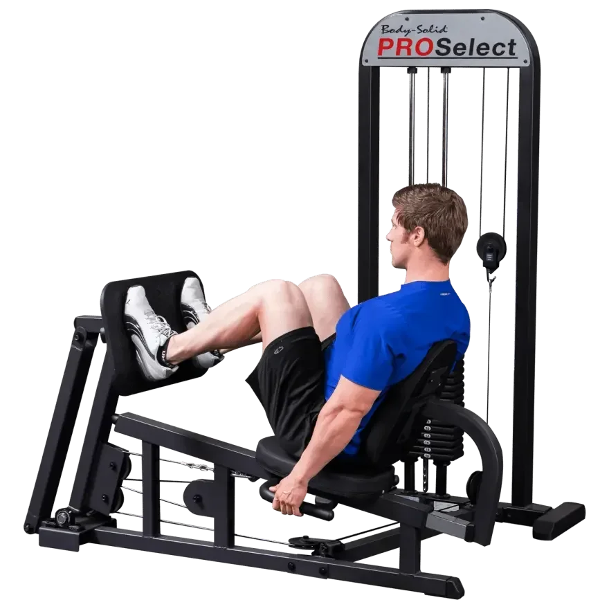Mann trainiert Beine an Body-Solid PROSelect Kraftstation für Homegym & Studio