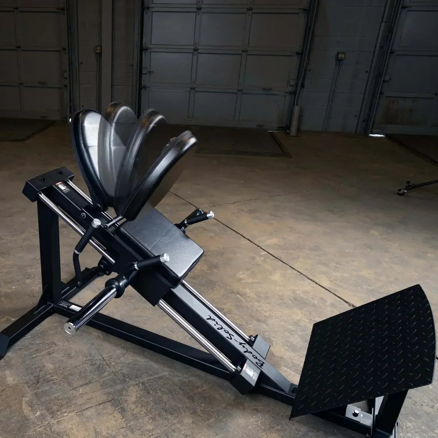 Body-Solid Beinpresse für Homegym & Studio – robustes Krafttrainingsequipment mit verstellbarer Rückenlehne