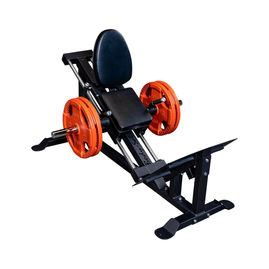 Schwarze Hantelbank mit orangefarbenen Gewichten für Krafttraining im Homegym oder Studio