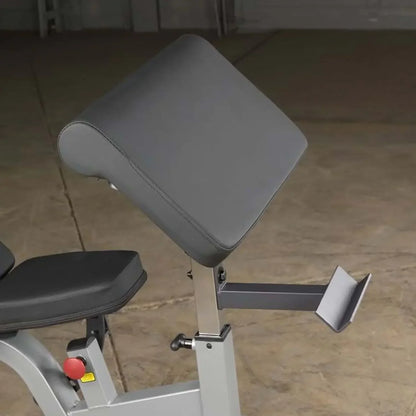 Hantelbank mit verstellbarer Rückenlehne für Krafttraining im Homegym