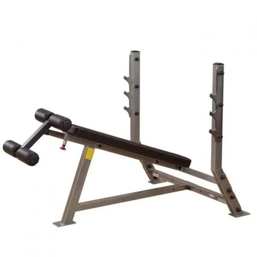 Hantelbank mit Squat-Ständer für Homegym und Studio – robustes Kraftsport-Equipment für effektives Training
