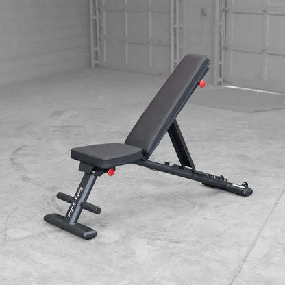 Schwarze Hantelbank mit roten Verstellknöpfen für Homegym & Studio-Training