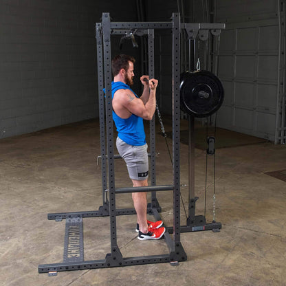 Body-Solid PLA500 Bizeps-Curl im Training